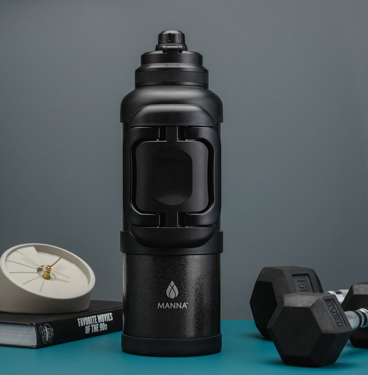 4l-titan-bottle-135-oz-u4 A0029681.jpg