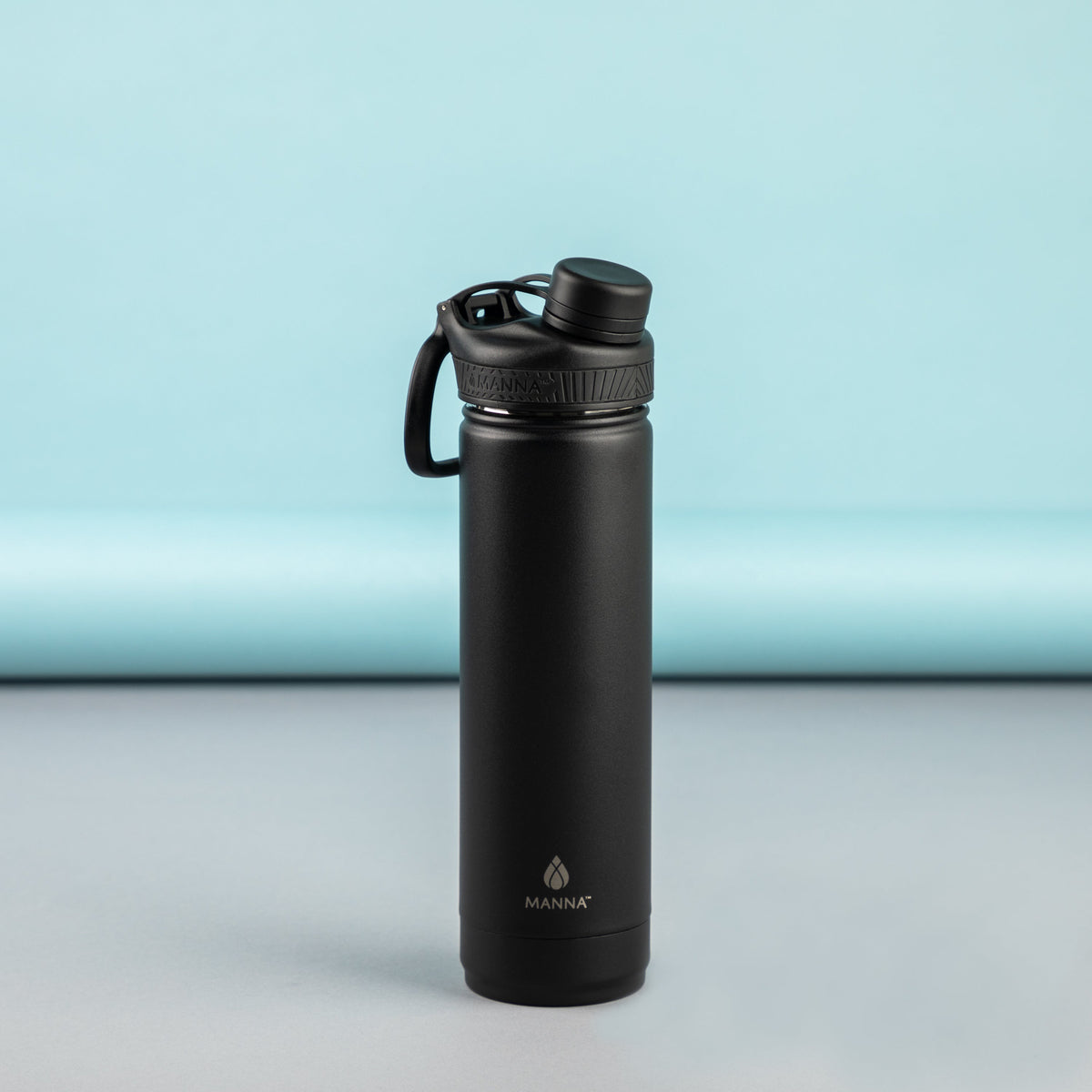26-oz-saratoga-bottle-p0 MAN_Website_Saratoga_05.jpg